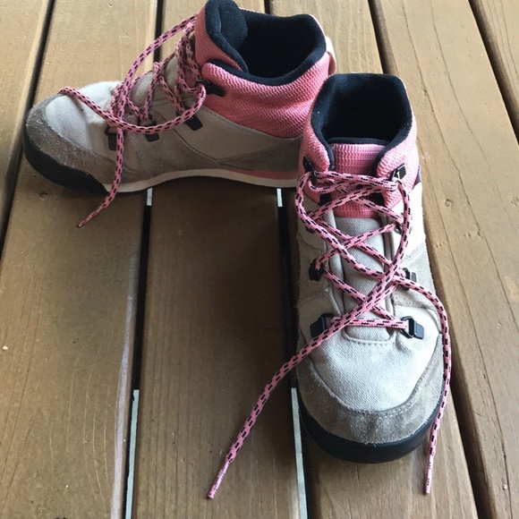 adidas snowpitch insulated sneaker boot